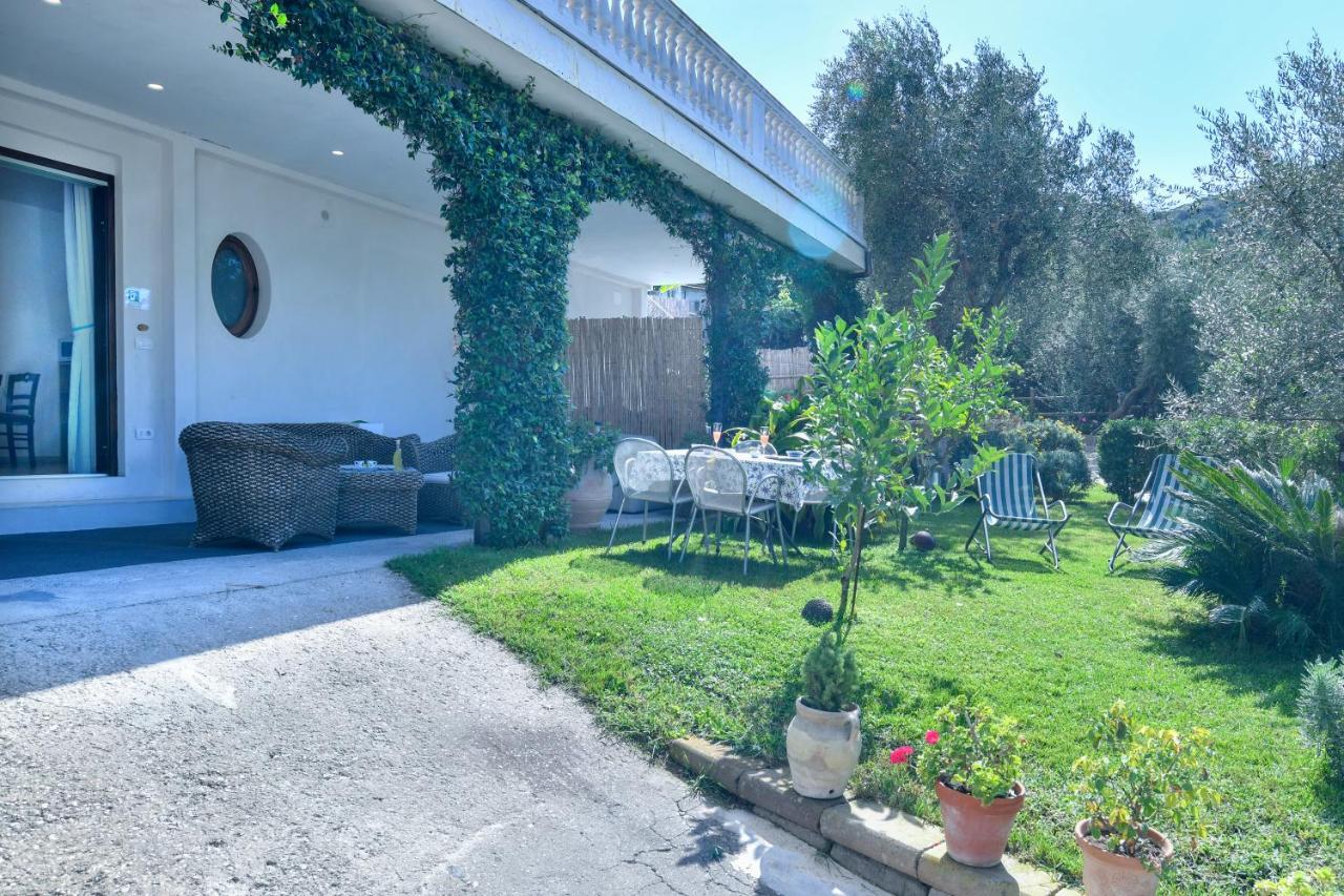 Il Profumo Di Capri Villa Маса Лубрензе Екстериор снимка